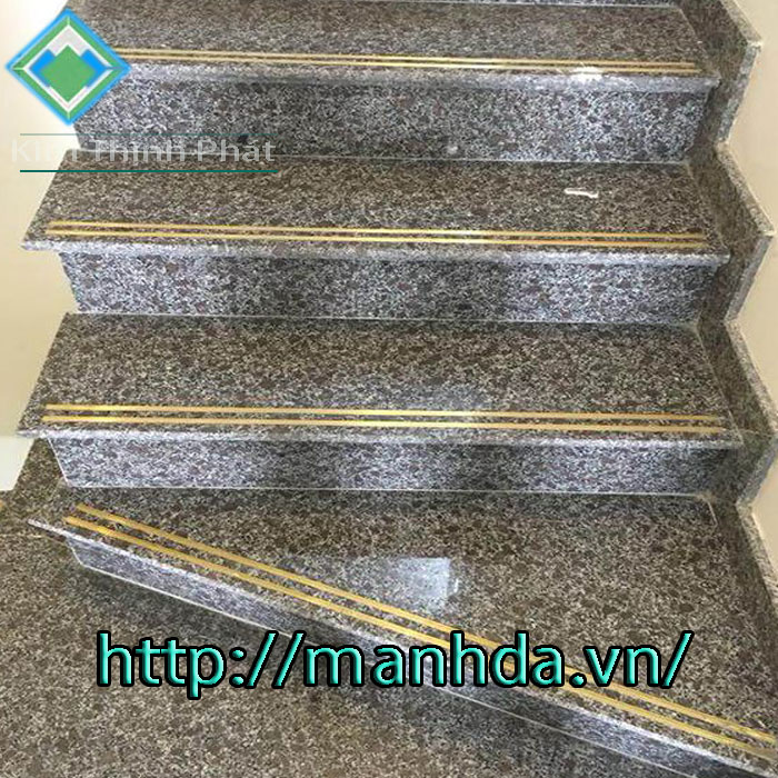 Bản giá đá hoa cương cầu thang3
