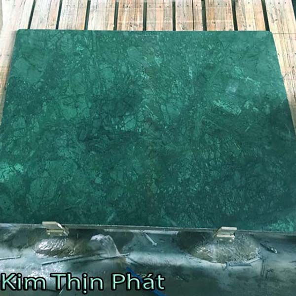 Đá hoa cương ốp quầy bar9